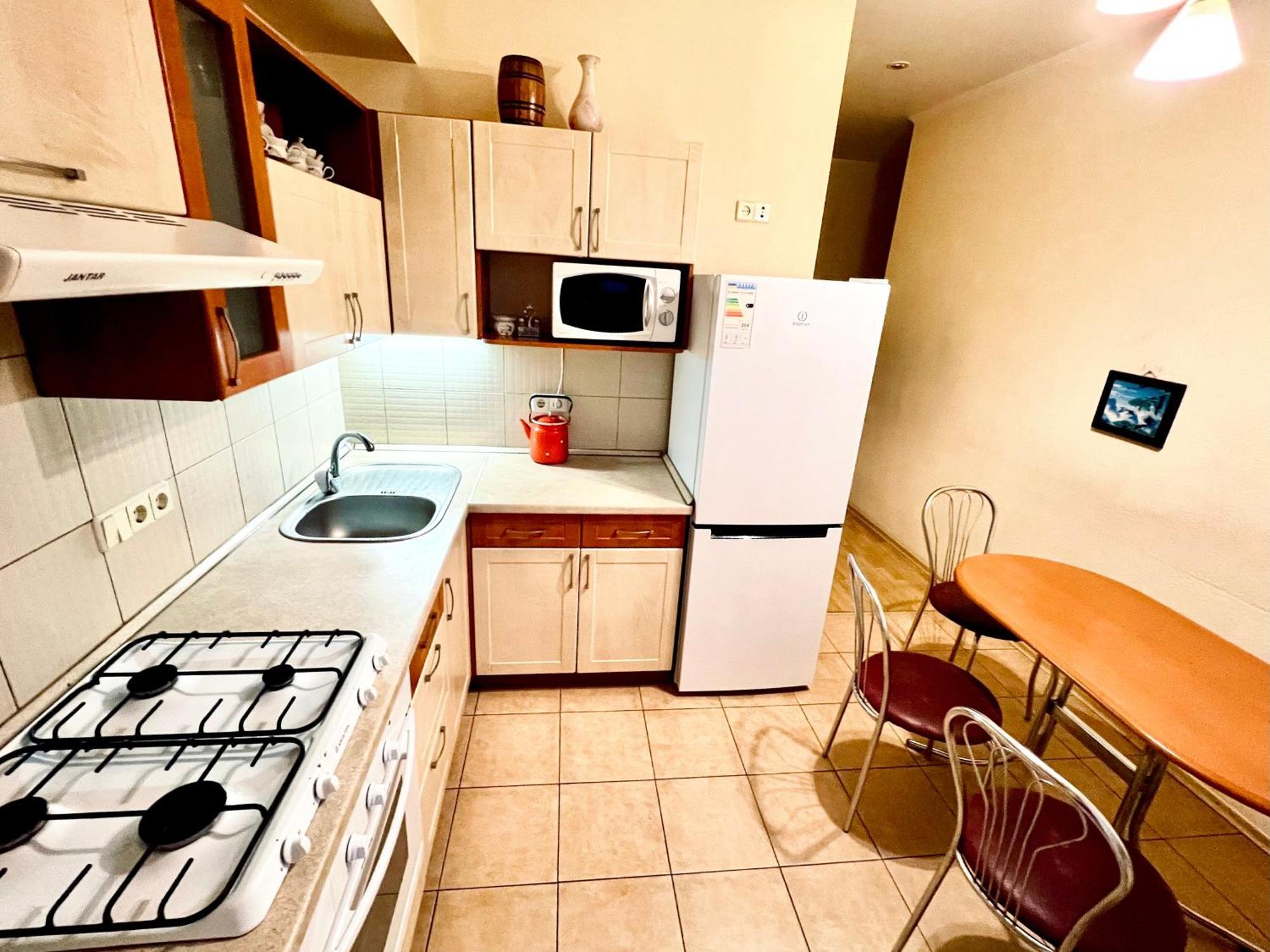 Apartment On Skorykovskyi Lane 4 Днепър Екстериор снимка