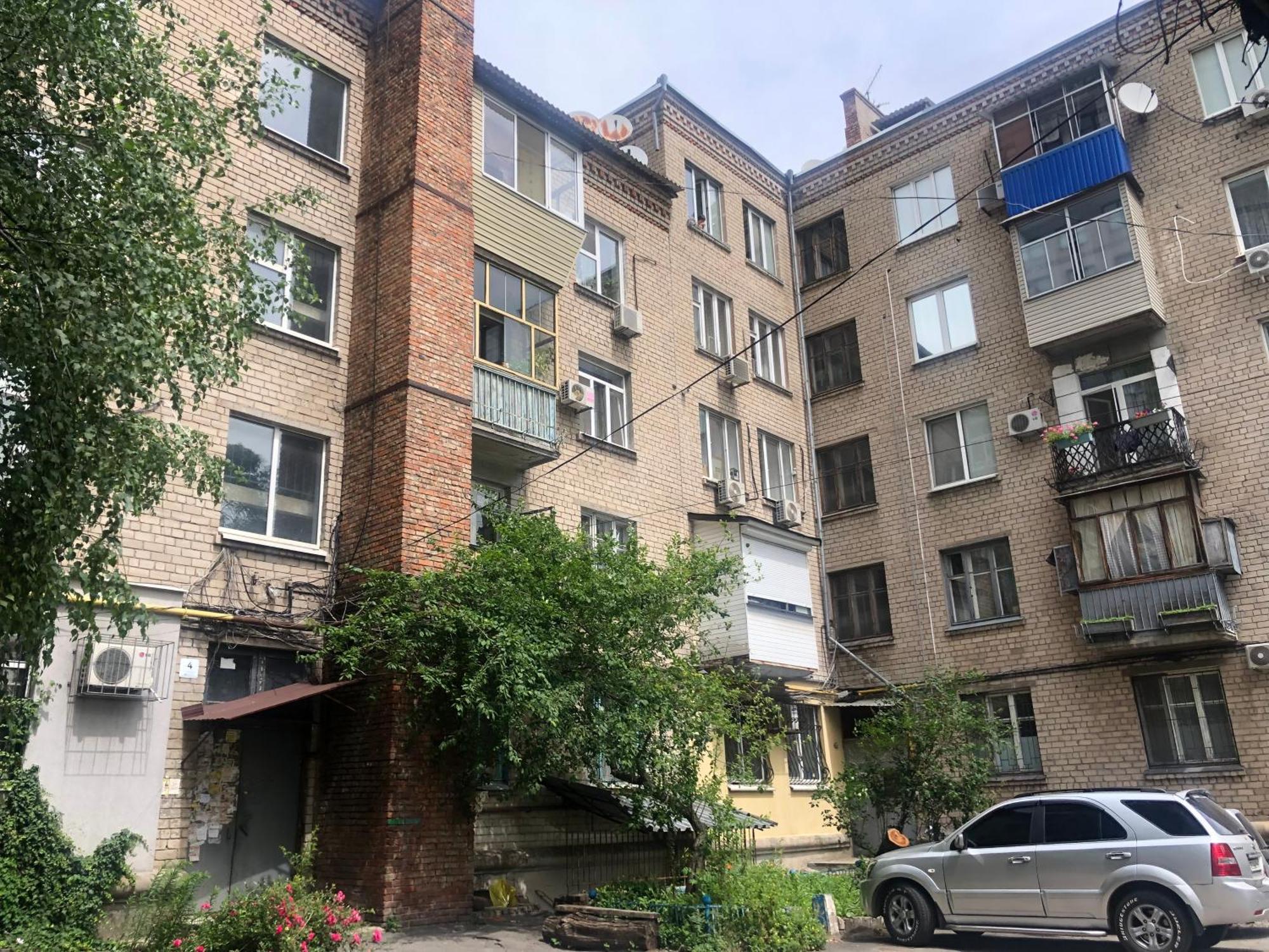 Apartment On Skorykovskyi Lane 4 Днепър Екстериор снимка